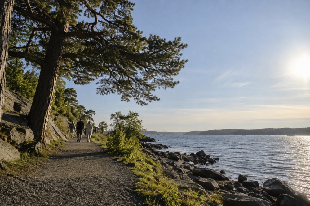 The coastal path along the Bygdøy peninsula between the two museum piers